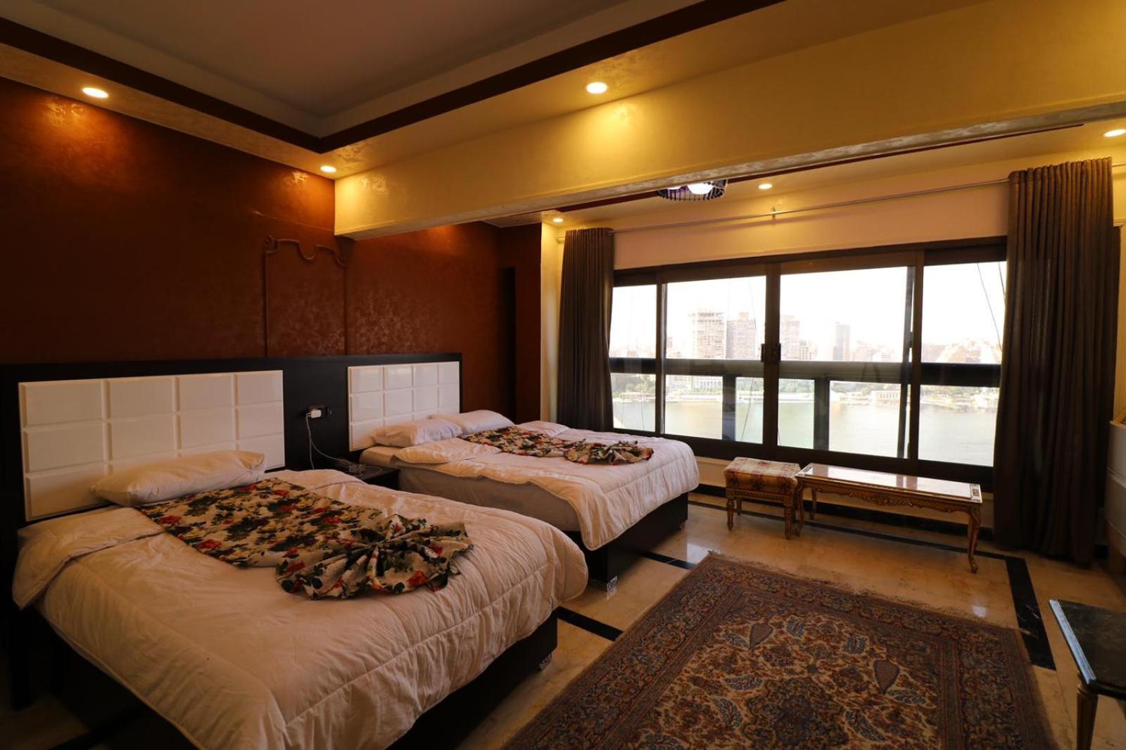 Jasmine Nile Sky Hotel ไคโร ภายนอก รูปภาพ